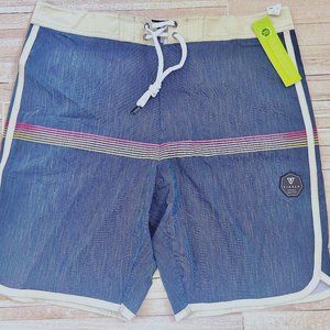 Vissla Men’s 9” BOARD SHORTS Size 34 - New